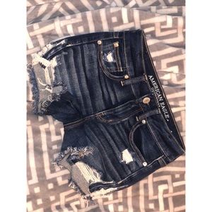 American Eagle short